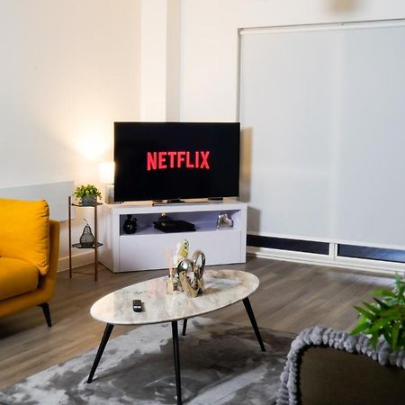 Manchester City Centre Apt With Balcony & Free Parking - Including Free 1-Hour Late Check-Out For Bookings On The 29Th 31St May, Justeat Voucher For 2-Night Stays Minimum! Mánchester Exterior foto