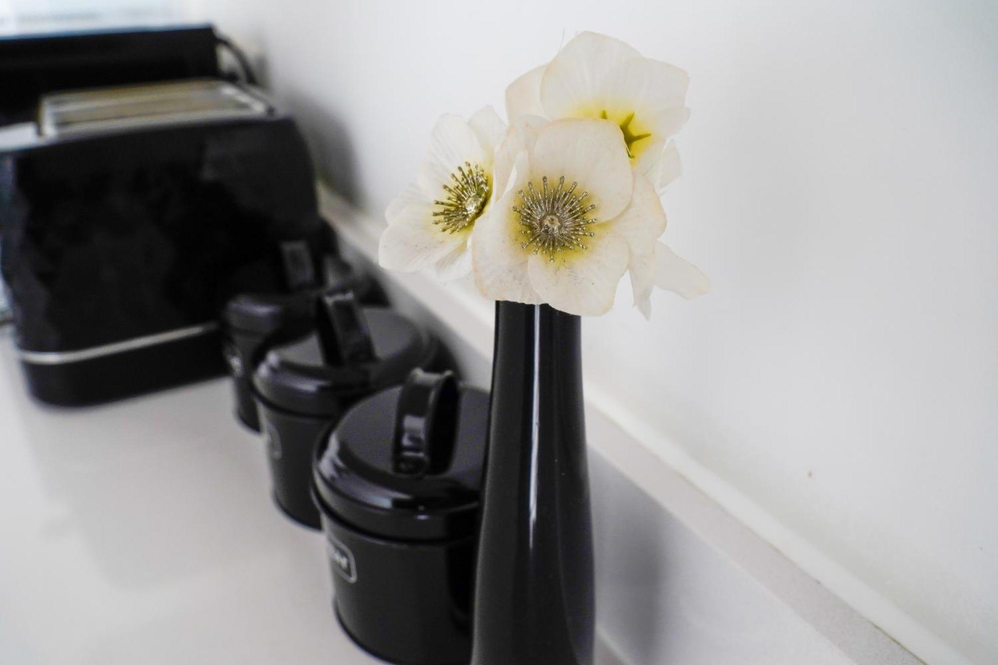 Manchester City Centre Apt With Balcony & Free Parking - Including Free 1-Hour Late Check-Out For Bookings On The 29Th 31St May, Justeat Voucher For 2-Night Stays Minimum! Mánchester Exterior foto